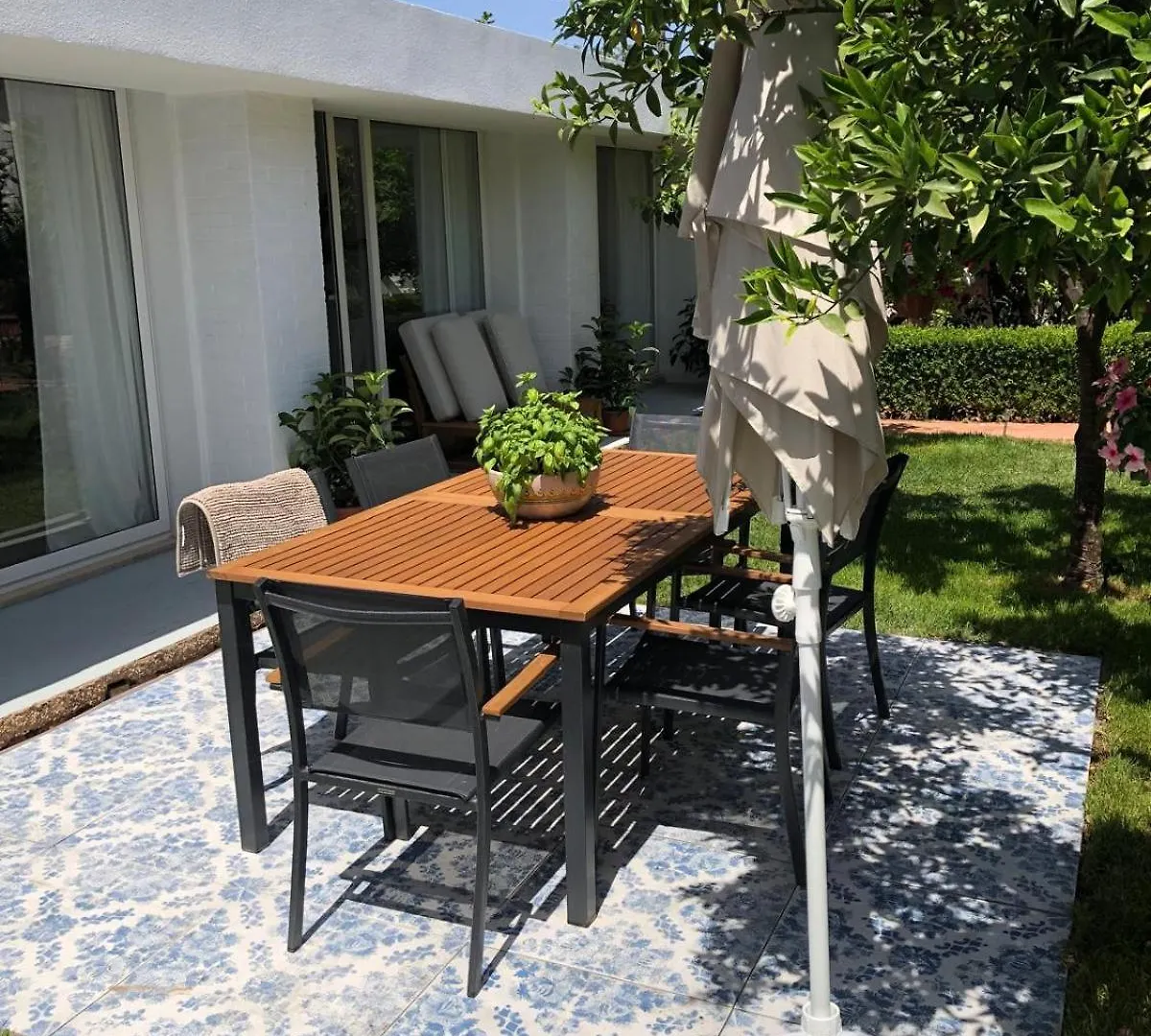 Villa Ribaudo Relax Mondello Apartment